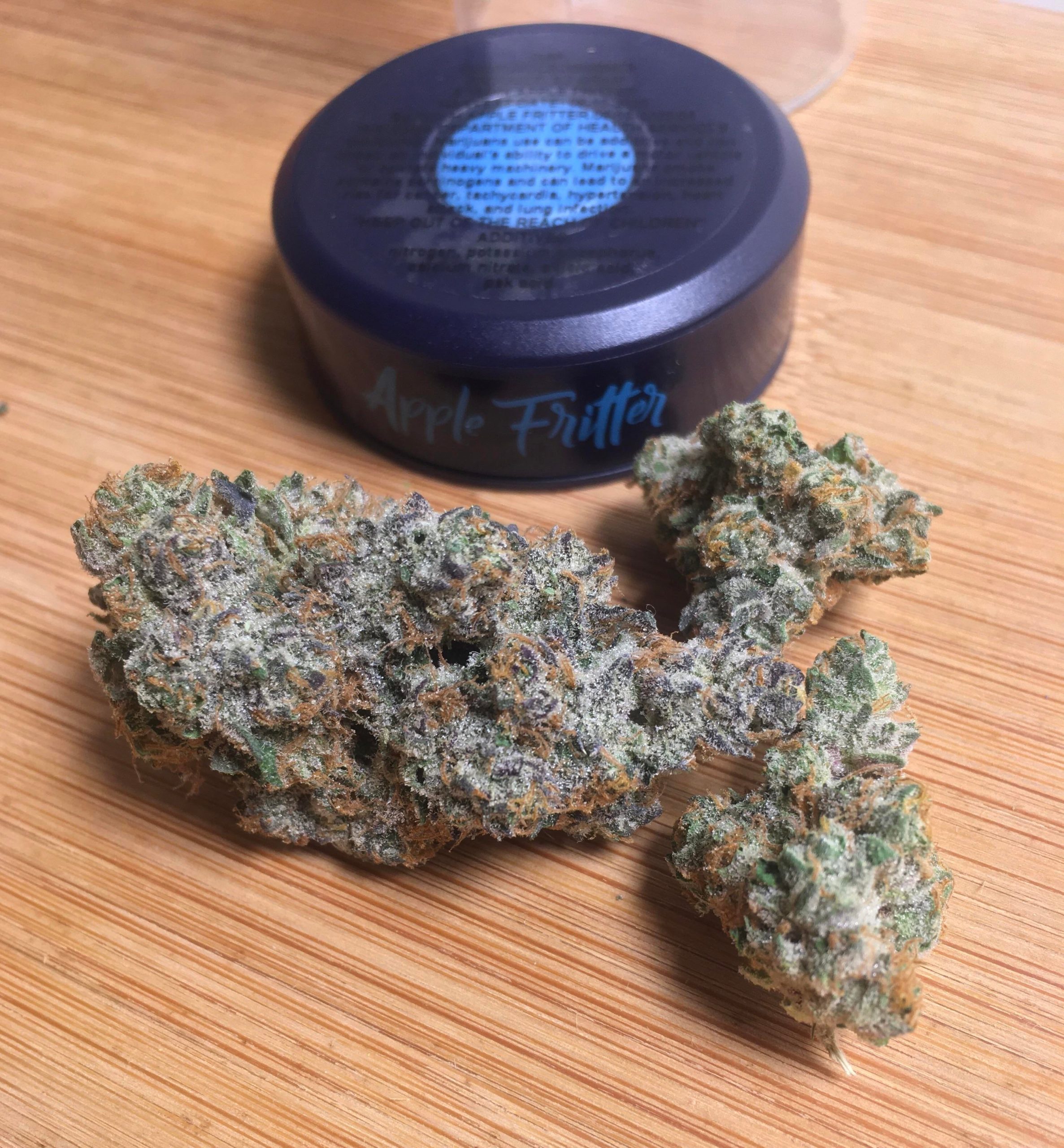 Strawberry Fritters Strain - opgld2v